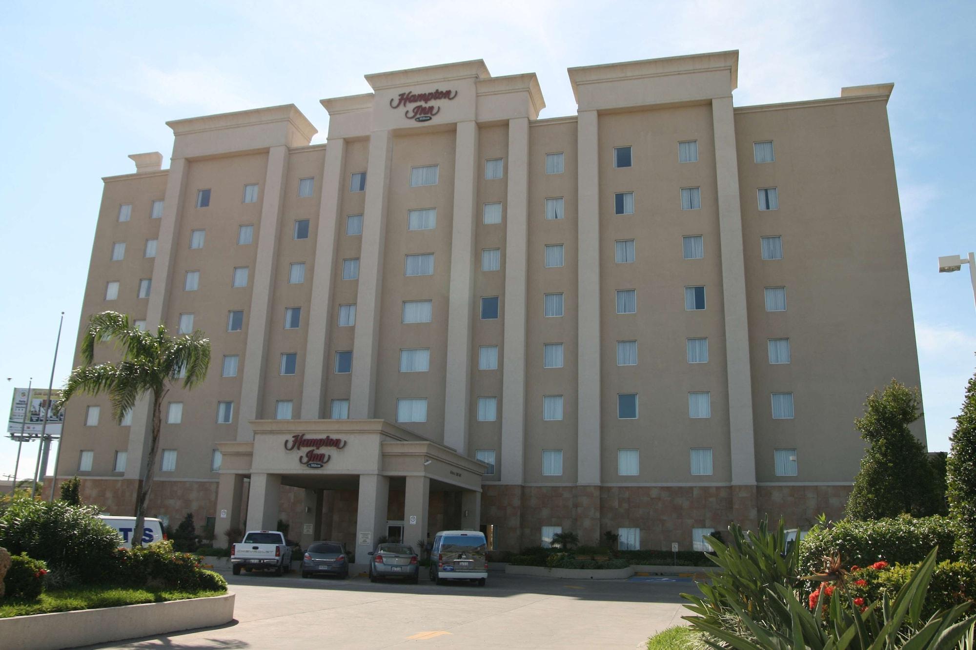 Vista Exterior Hampton Inn by Hilton Tampico Aeropuerto