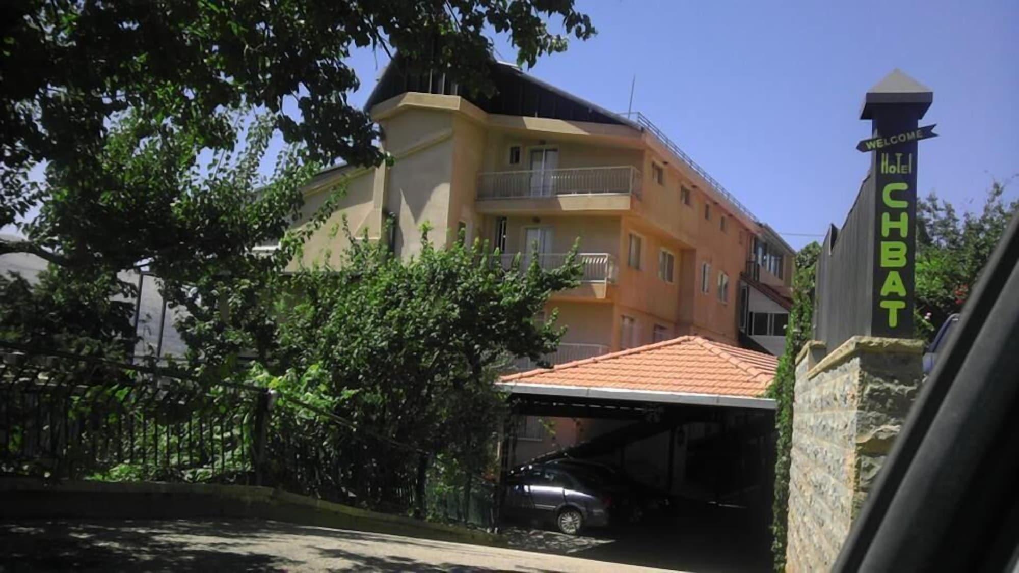 Vista Exterior Hotel Chbat
