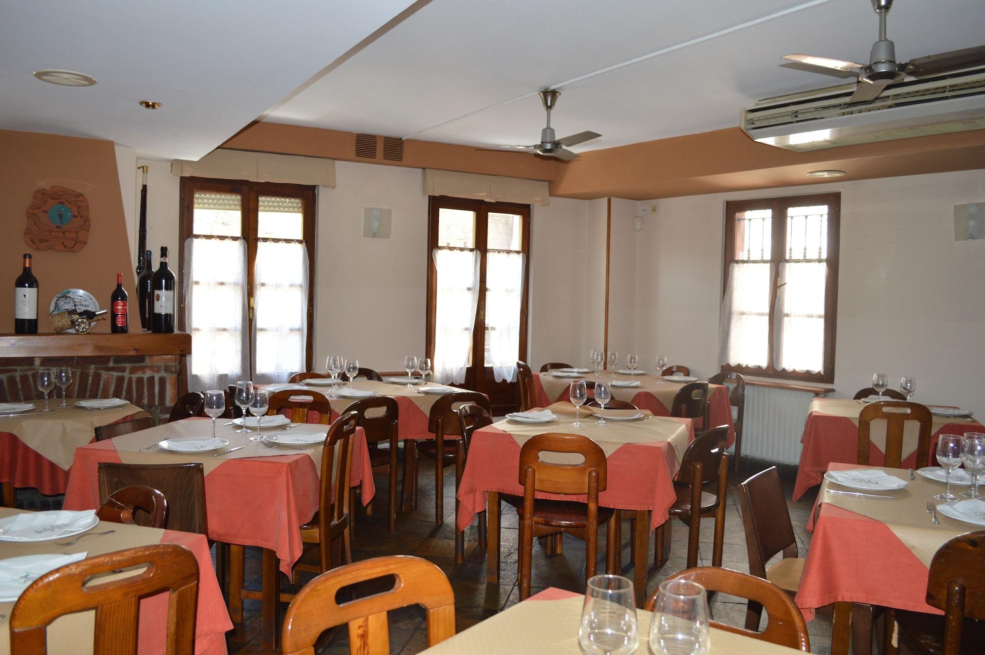 Restaurant Hotel Los Robles