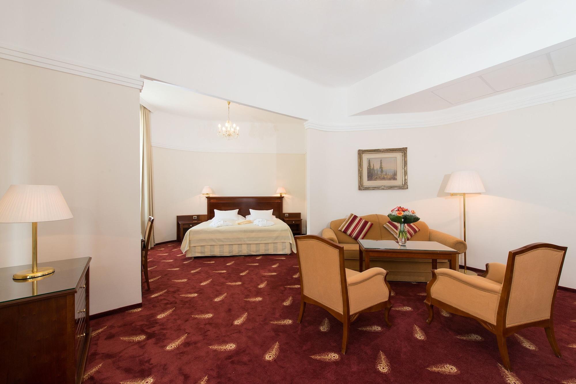 Comodidades del Alojamiento Ensana Thermia Palace