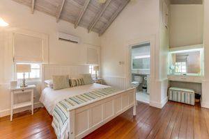 Renta Vacacional - Idyllic 7 Porters Court, Beach Club Membership, pool, 5min walk beach,  Holetown