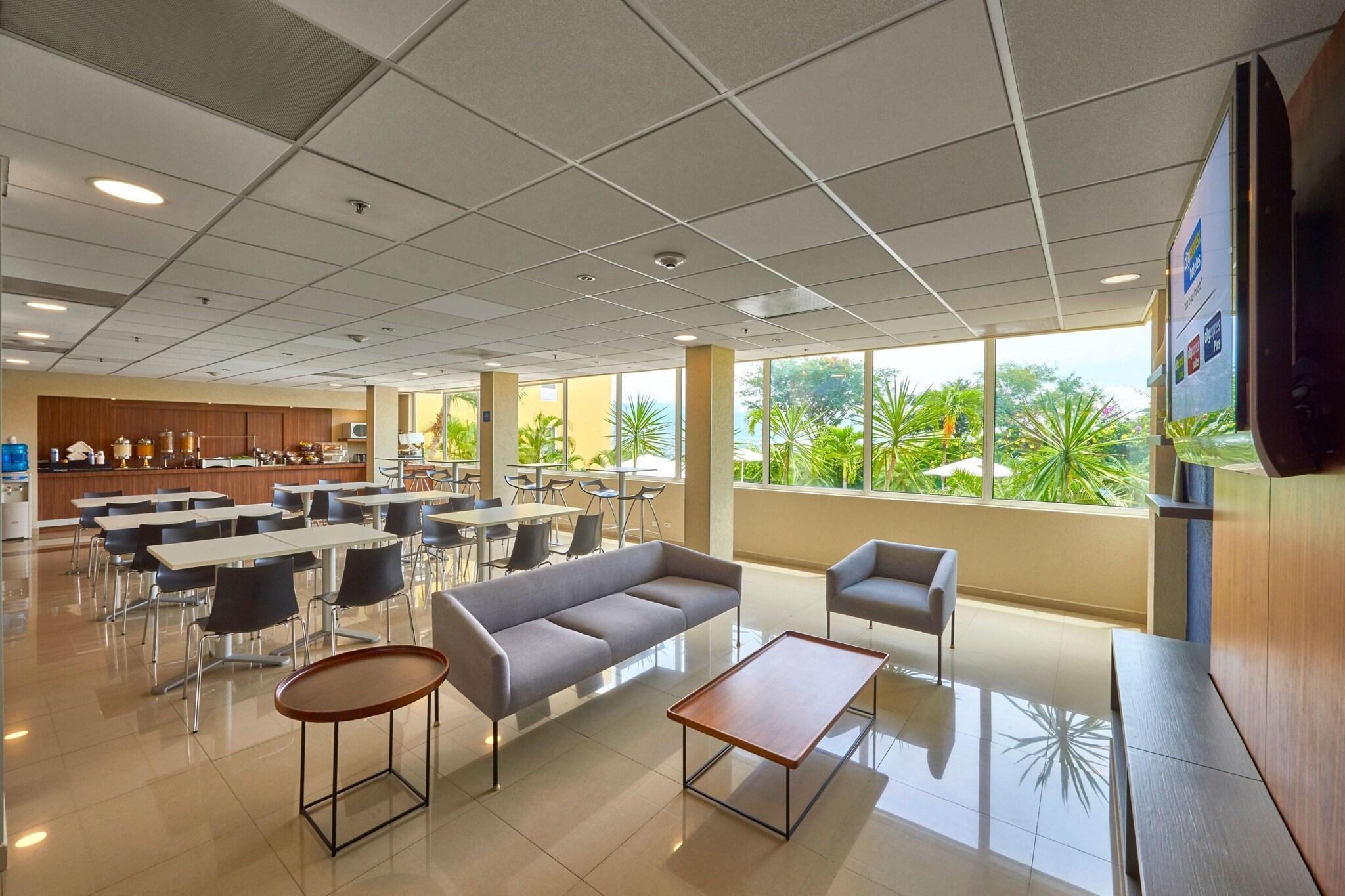 Vista Lobby City Express by Marriott Tuxtla Gutierrez