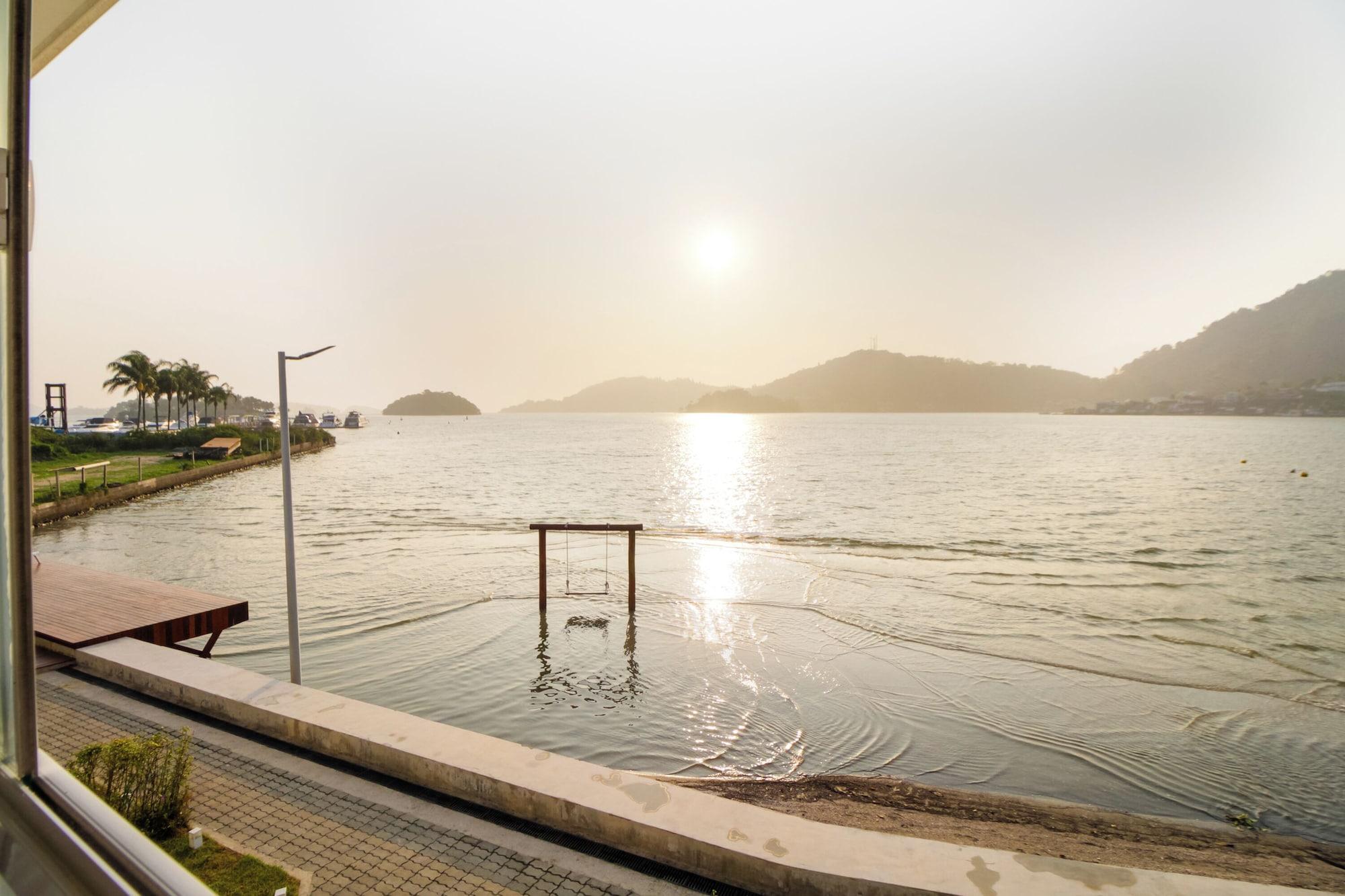Habitación VELINN Pousada Angra Sunset