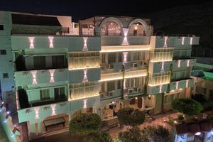 Alojamiento - Villa Khufu Pyramids Hotel