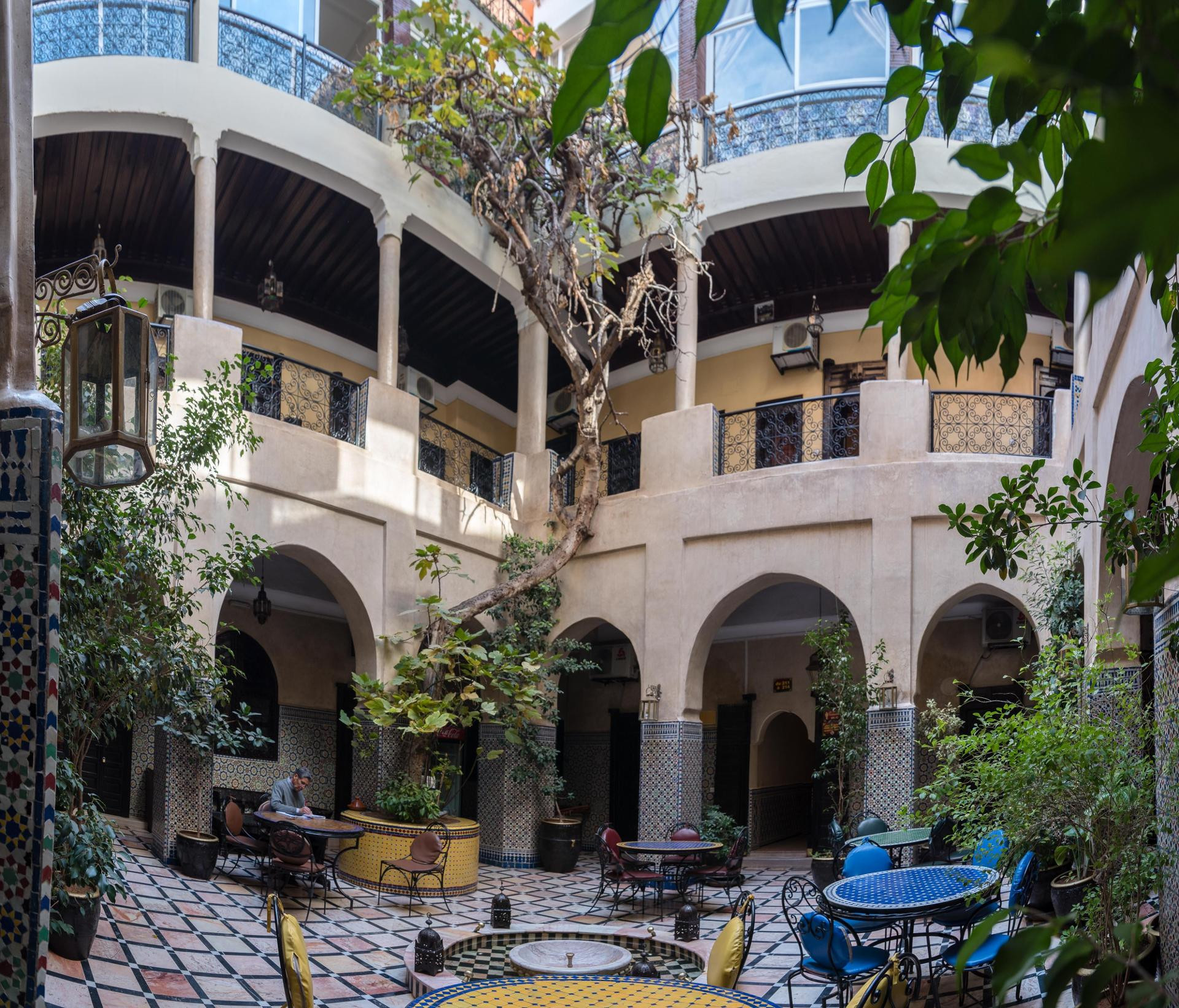 Vista Exterior Riad Omar