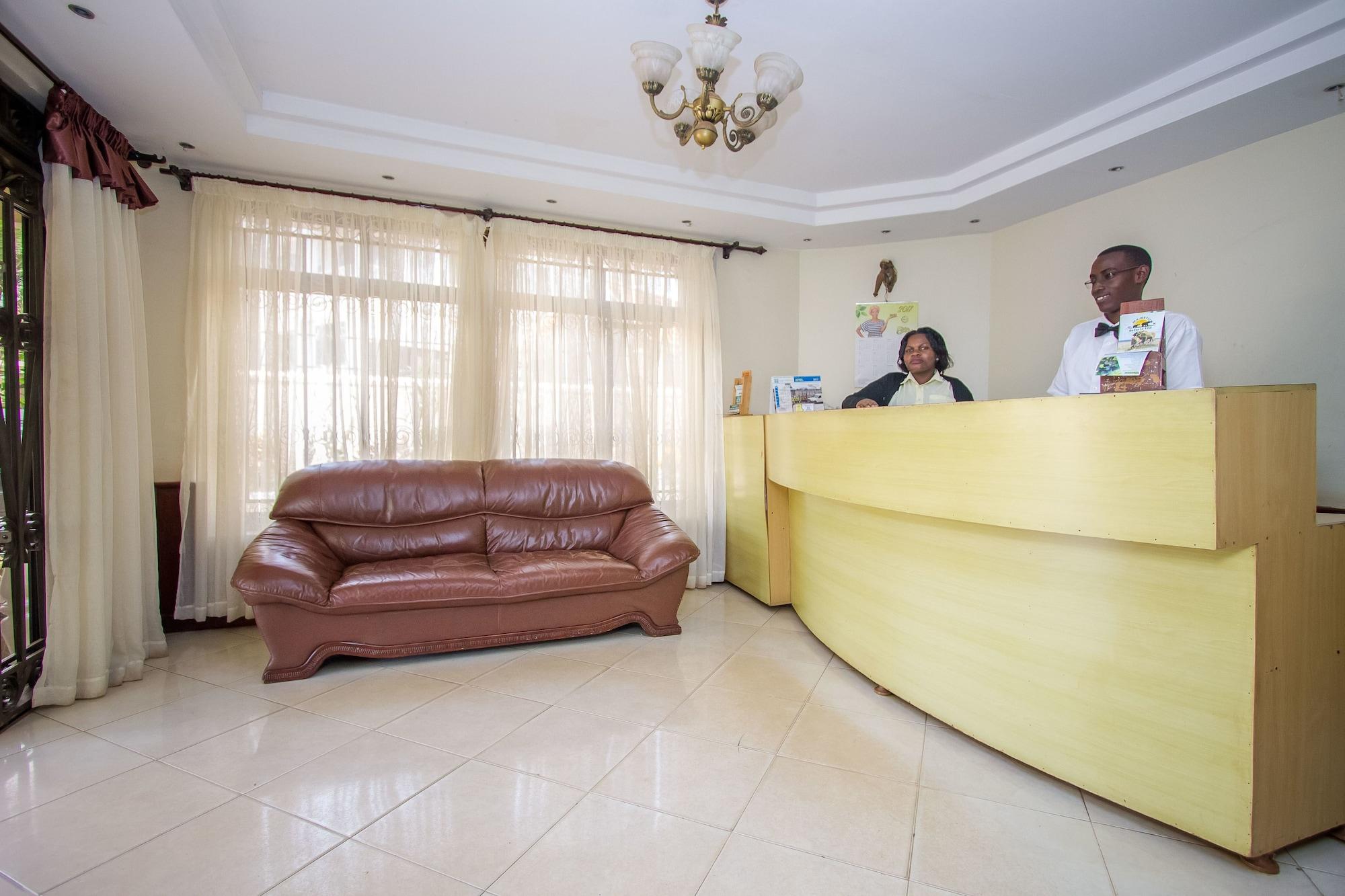 Vista Lobby Tiptone Hotel