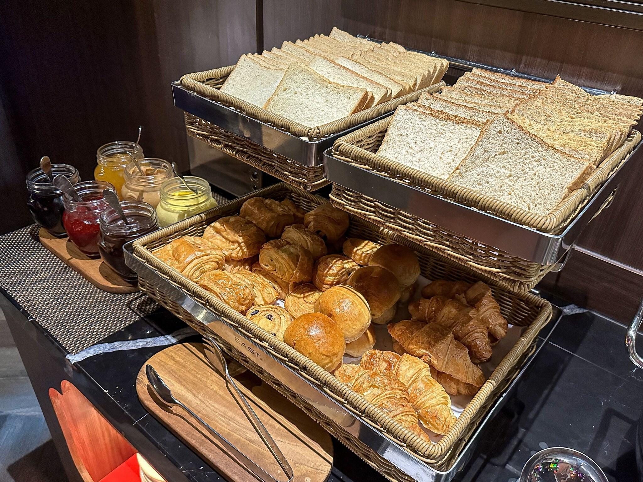 Restaurant Ashley Tang Menteng Jakarta