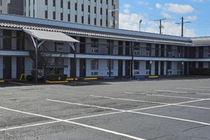 Alojamiento - Quality Inn & Suites