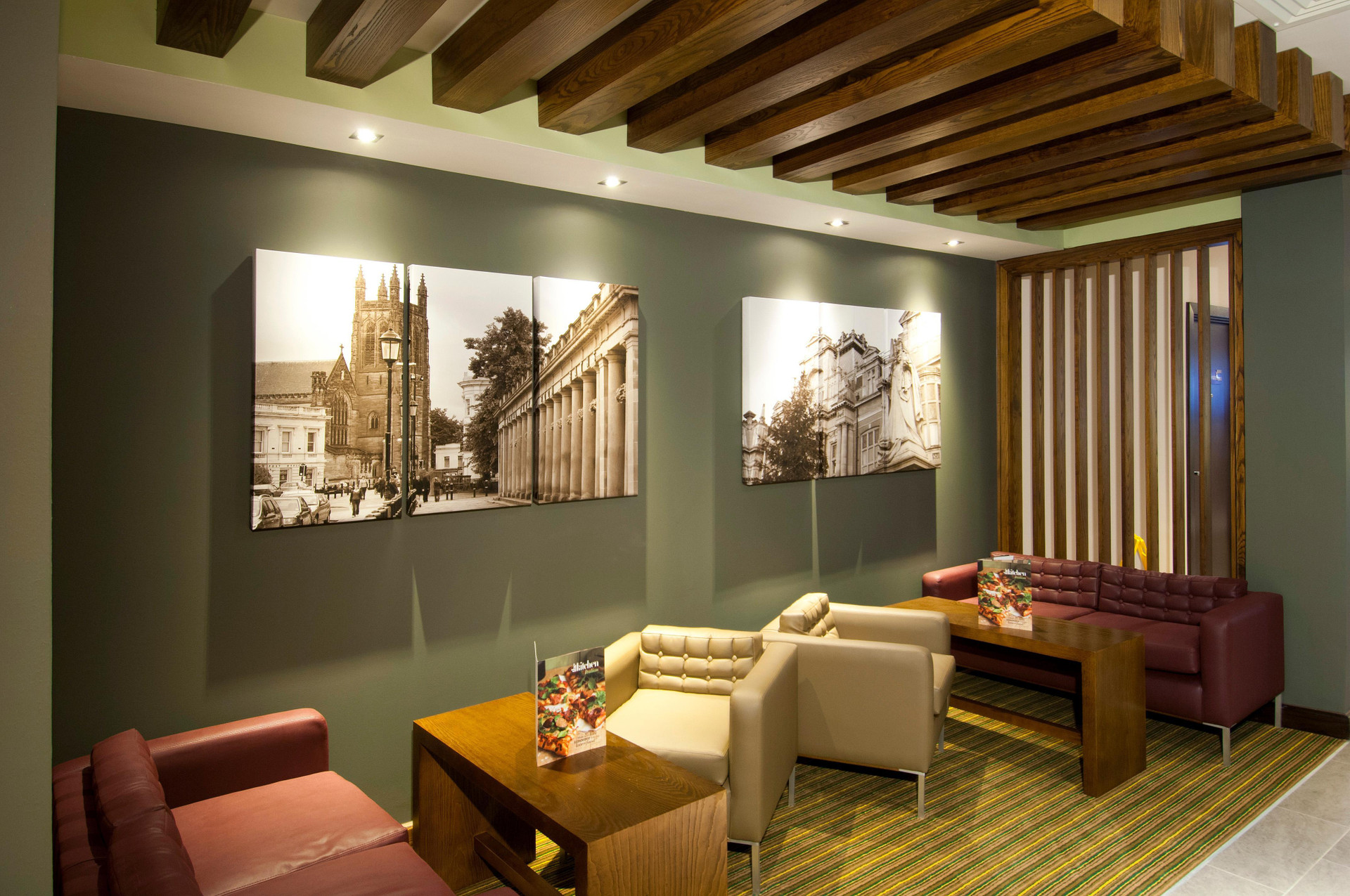 Bar/Salón Premier Inn Leamington Spa Town Centre