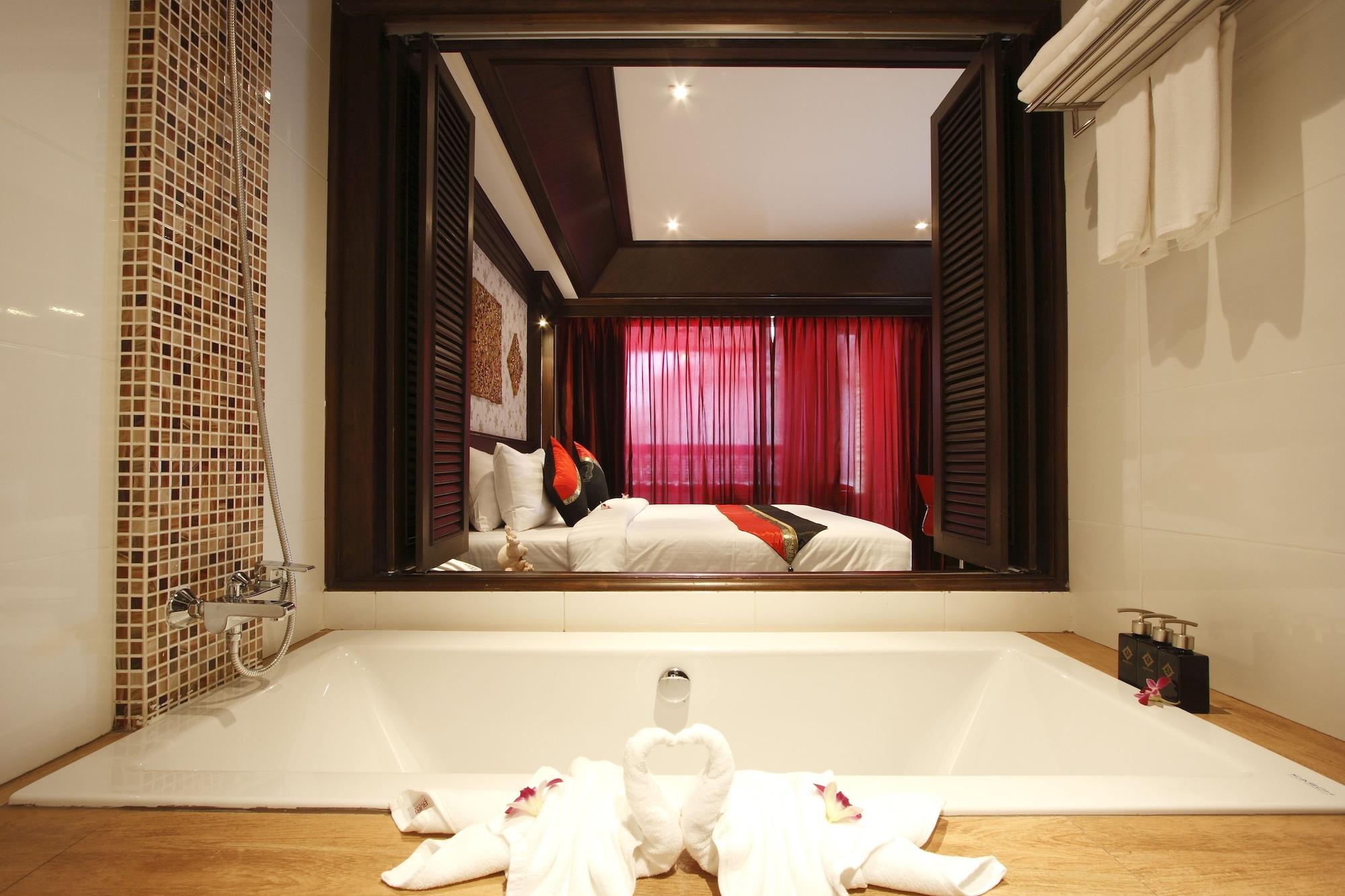 Equipamiento de Habitación Rayaburi Hotel Patong