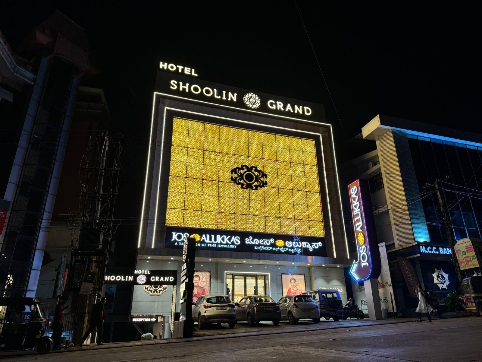 Varios Hotel Shoolin Grand