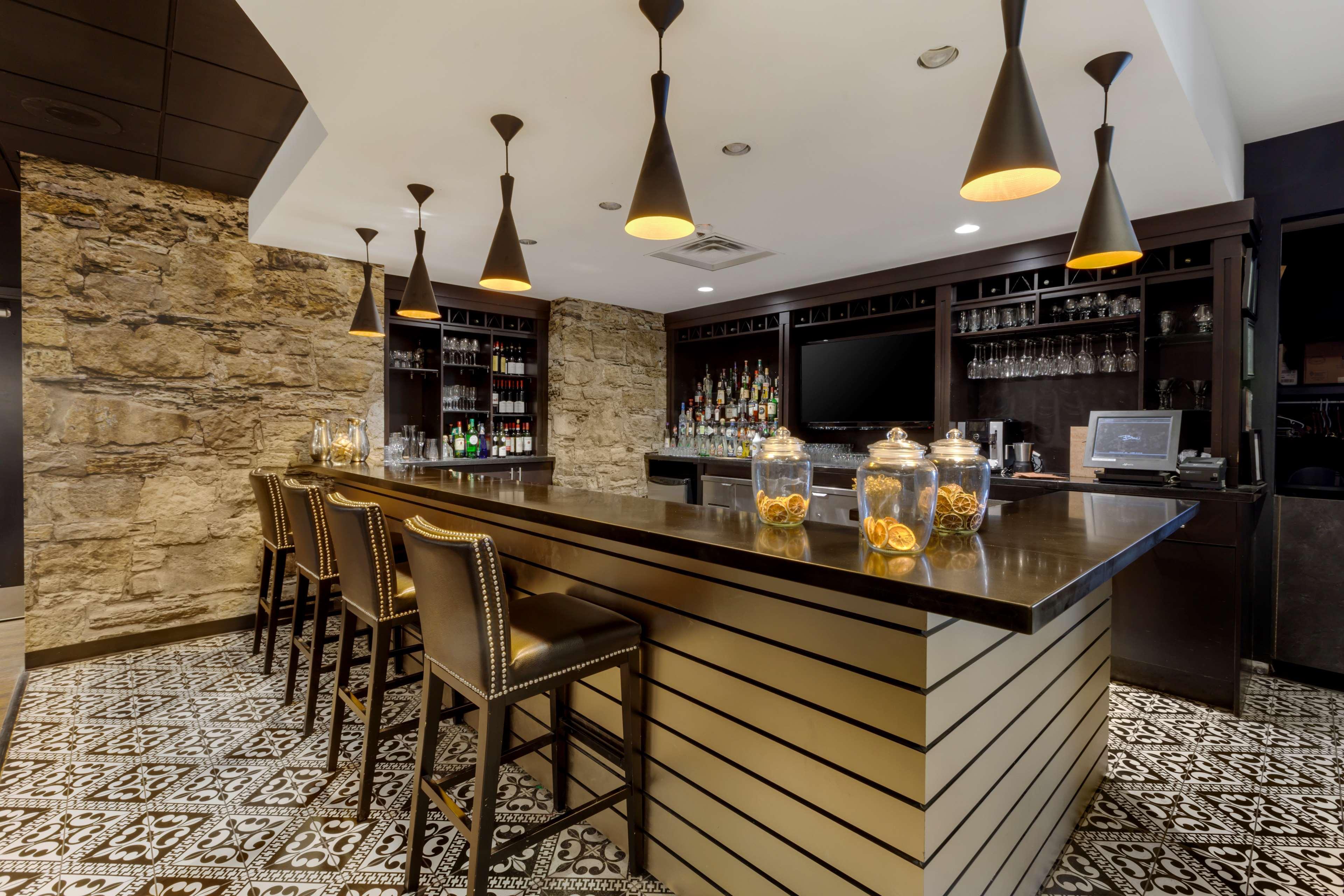 Bar/Salón C Hotel by Carmen's, BW Premier Collection