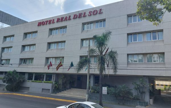 Hotel Real del Sol – Zona Expo Industrial - Hoteles con desayuno en Guadalajara, Jalisco