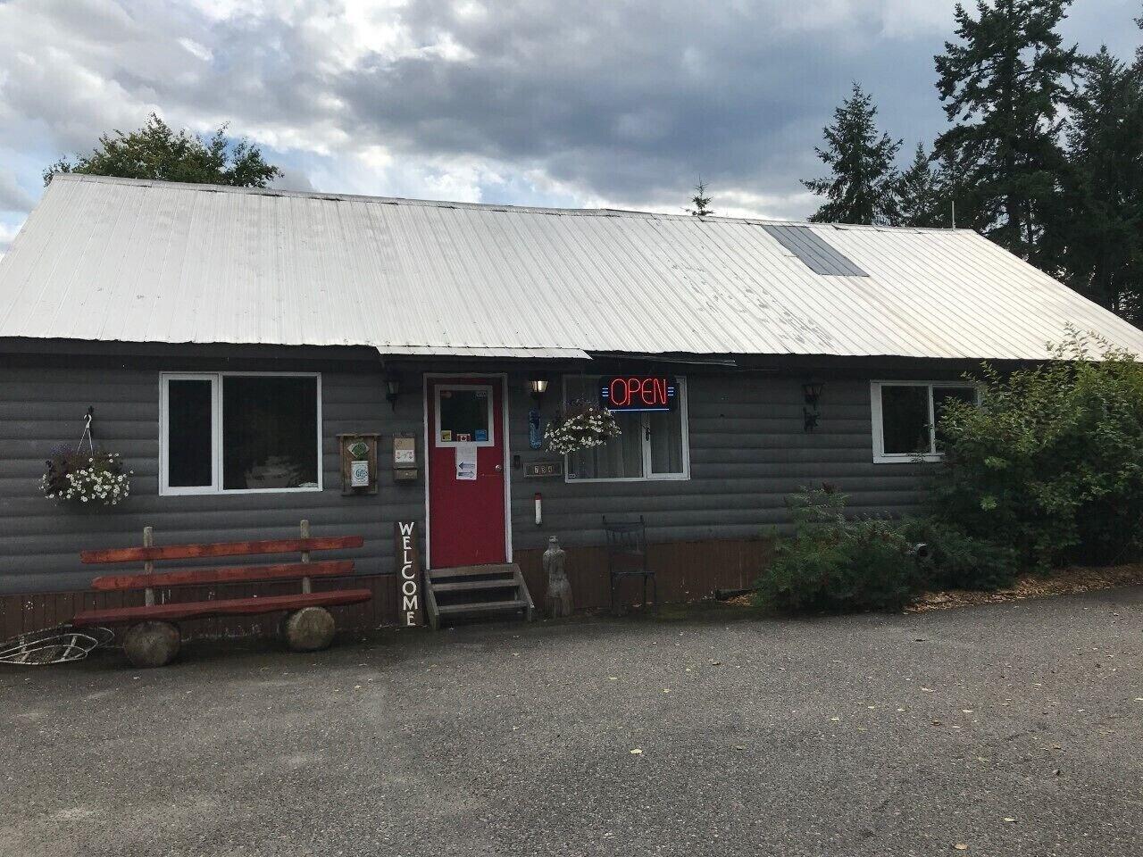 Vista Exterior Overlook Inn & Cabins