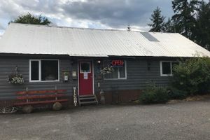 Alojamiento - Overlook Inn & Cabins