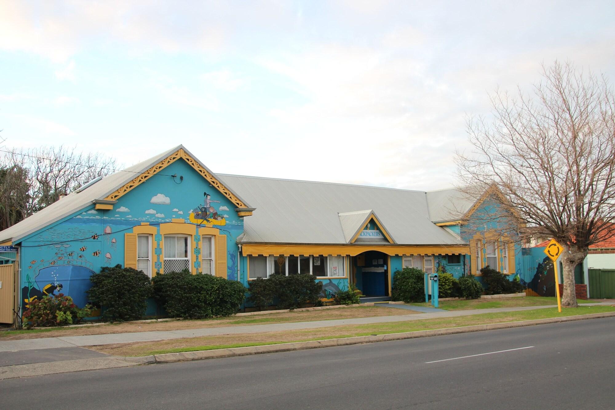 Varios Wander Inn – Bunbury Backpackers