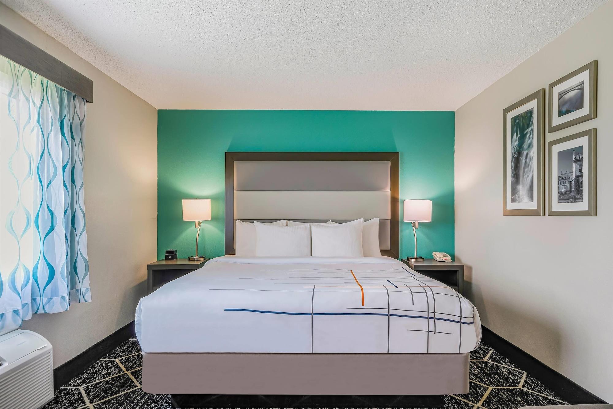 Habitación La Quinta Inn & Suites by Wyndham Batavia