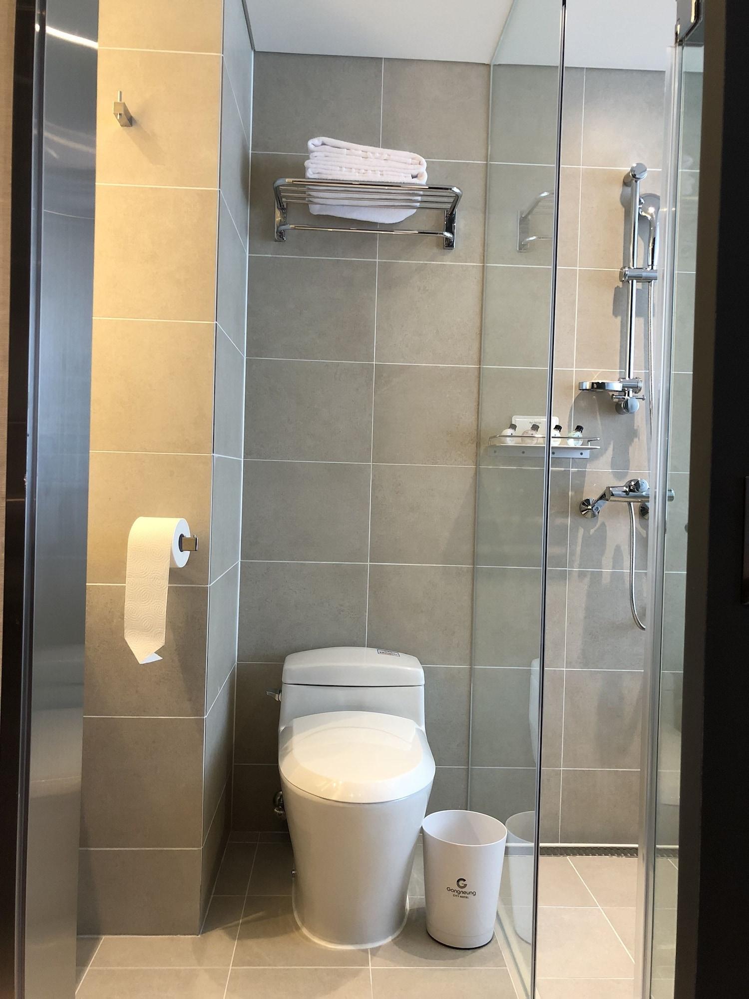 Equipamiento de Habitación Gangneung City Hotel