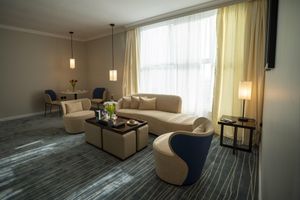 Alojamiento - Prime Al Corniche Hotel