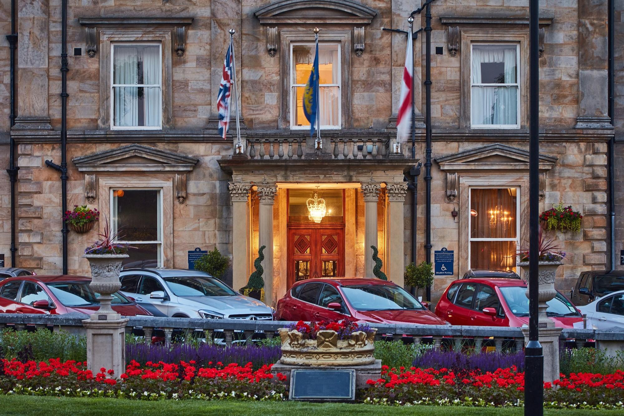 Vista Exterior Crown Hotel Harrogate