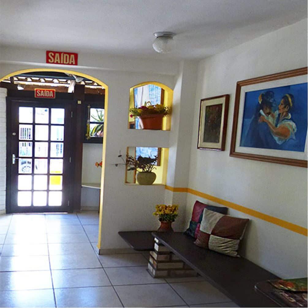 Vista Exterior Pousada Flor Amarela