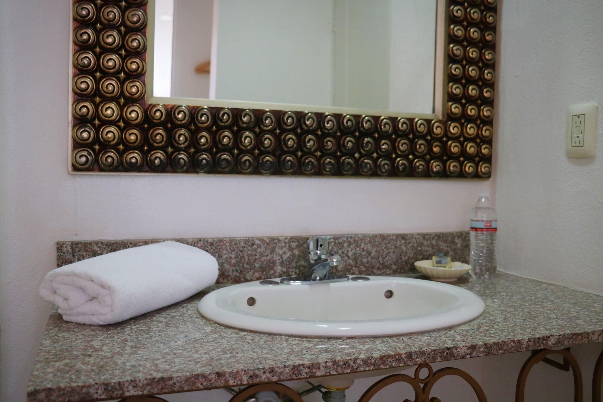 Equipamiento de Habitación Zar Culiacan