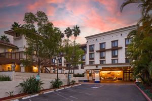Alojamiento - Courtyard by Marriott Old Town
