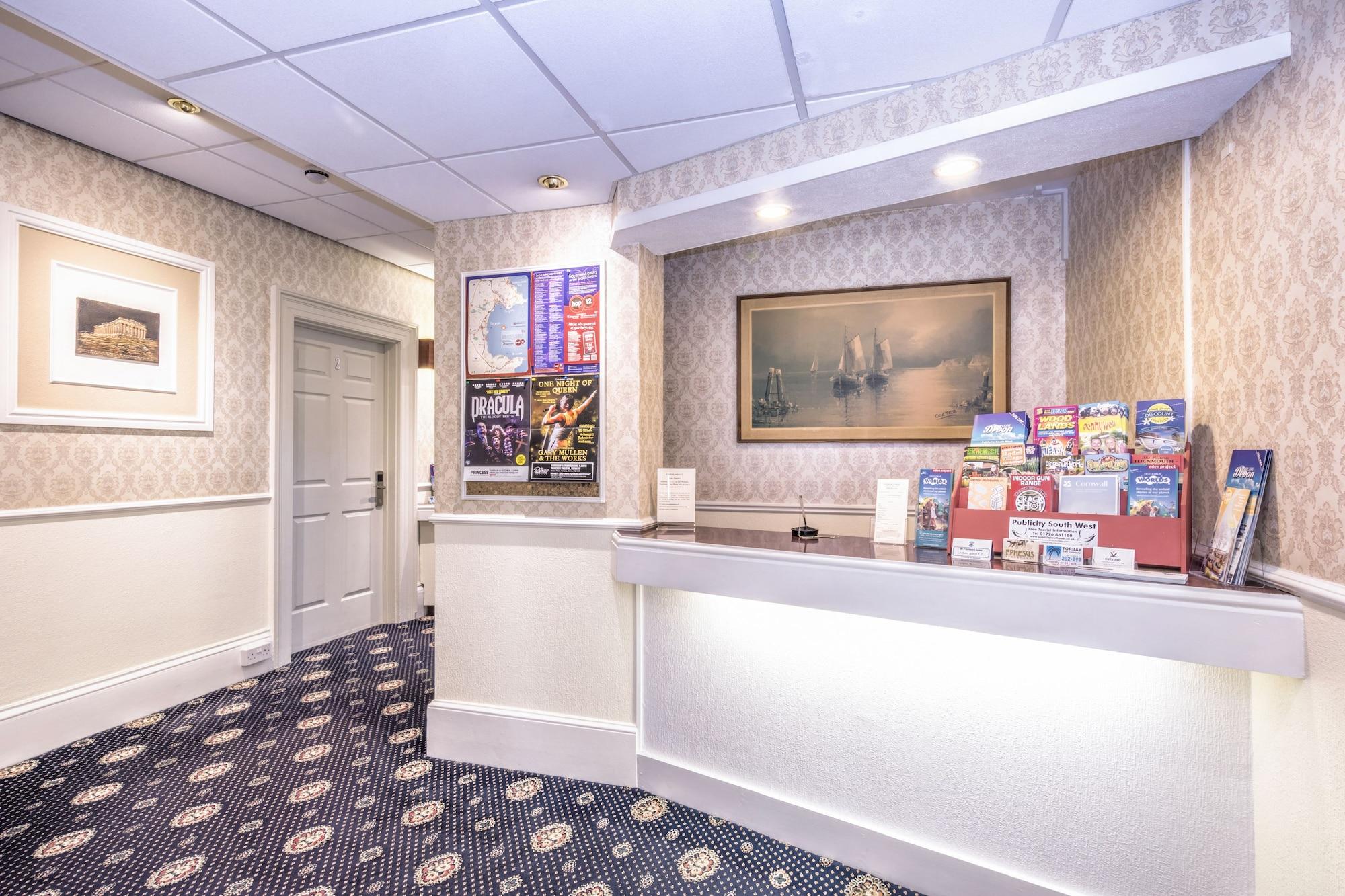 Vista Lobby Lindum Lodge