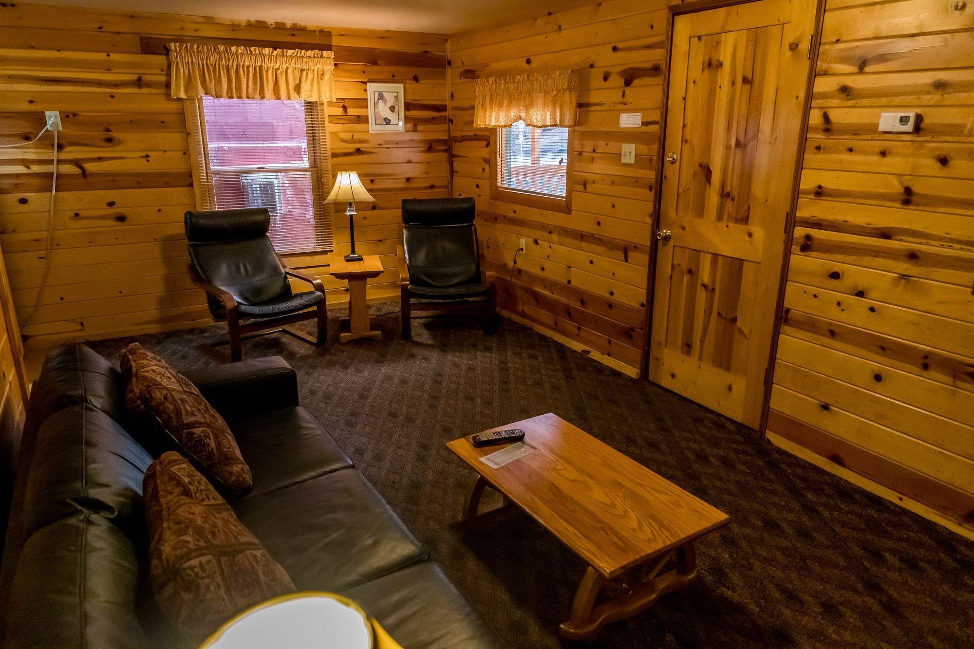 Vista Lobby Ruidoso Lodge Cabins
