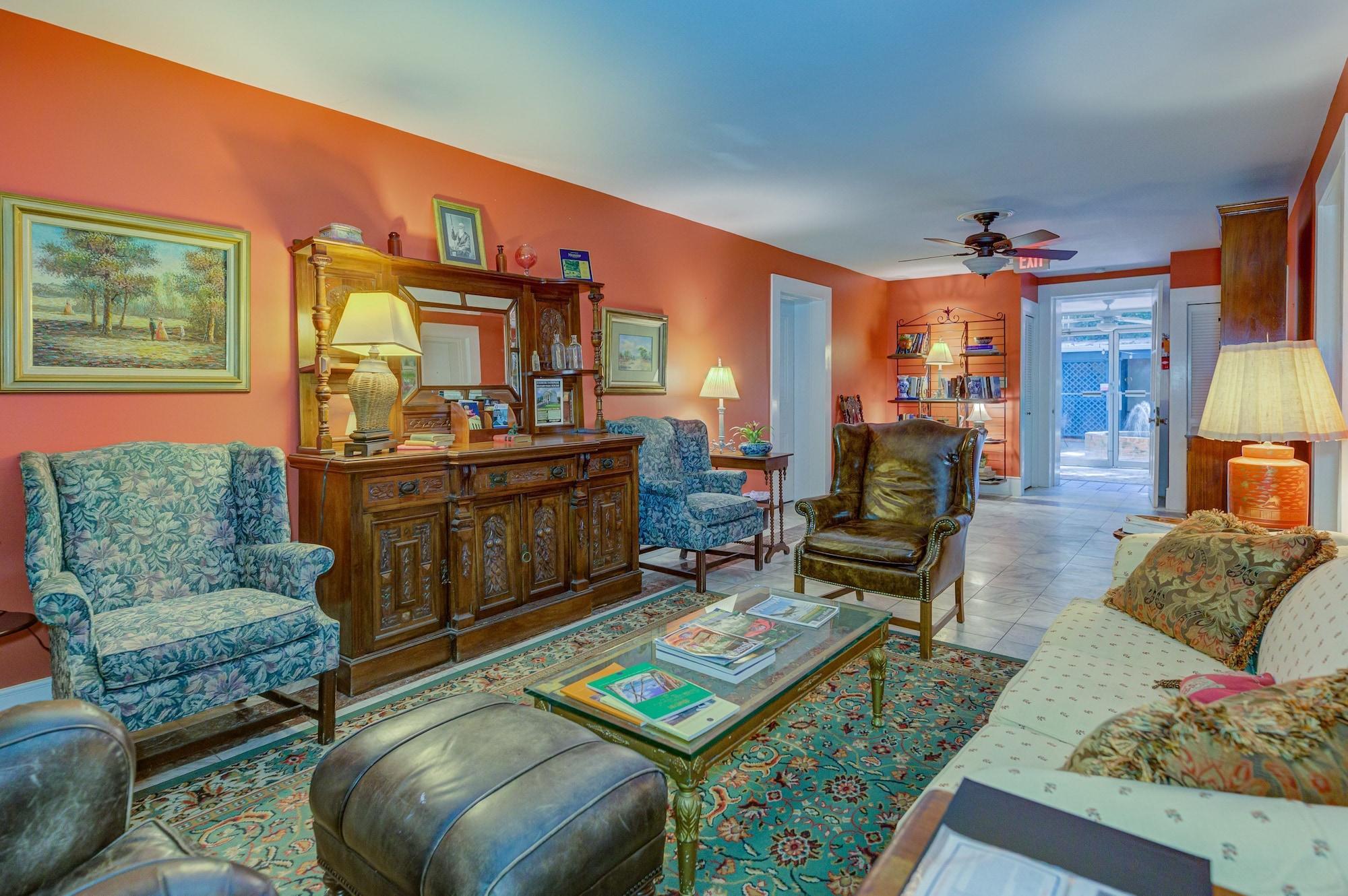 Vista Lobby Duff Green Mansion