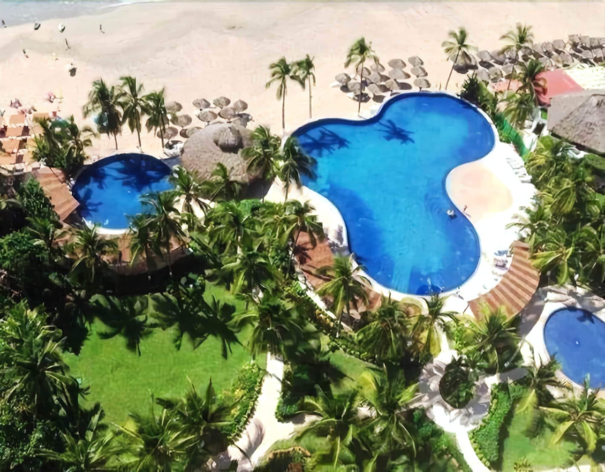 Vista Piscina Residence Palmeto 4BR