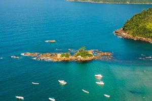 Activity - Scuba Diving Lesson in Ilhabela