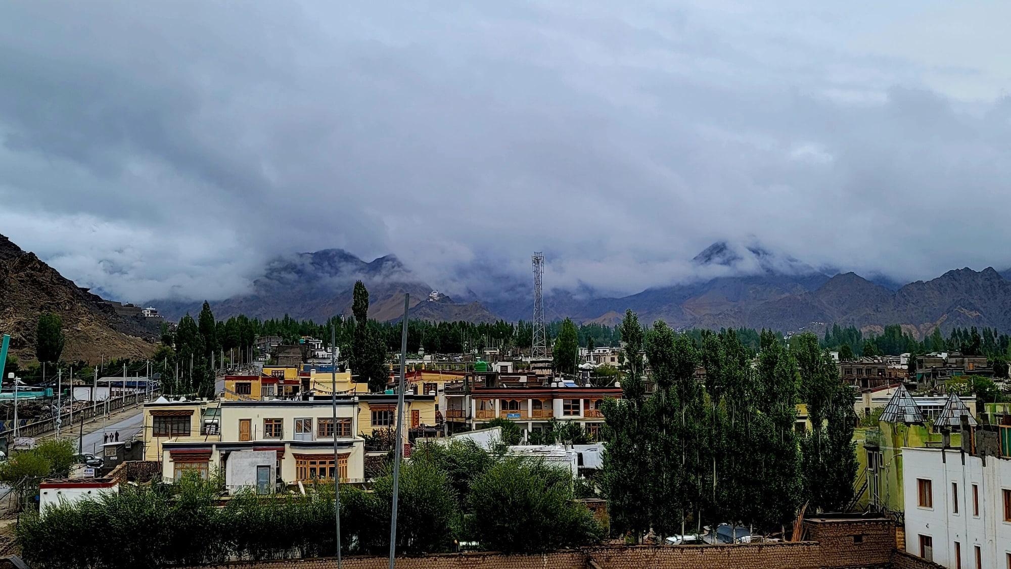 Equipamiento de Habitación Hotel Jeevanam Villa