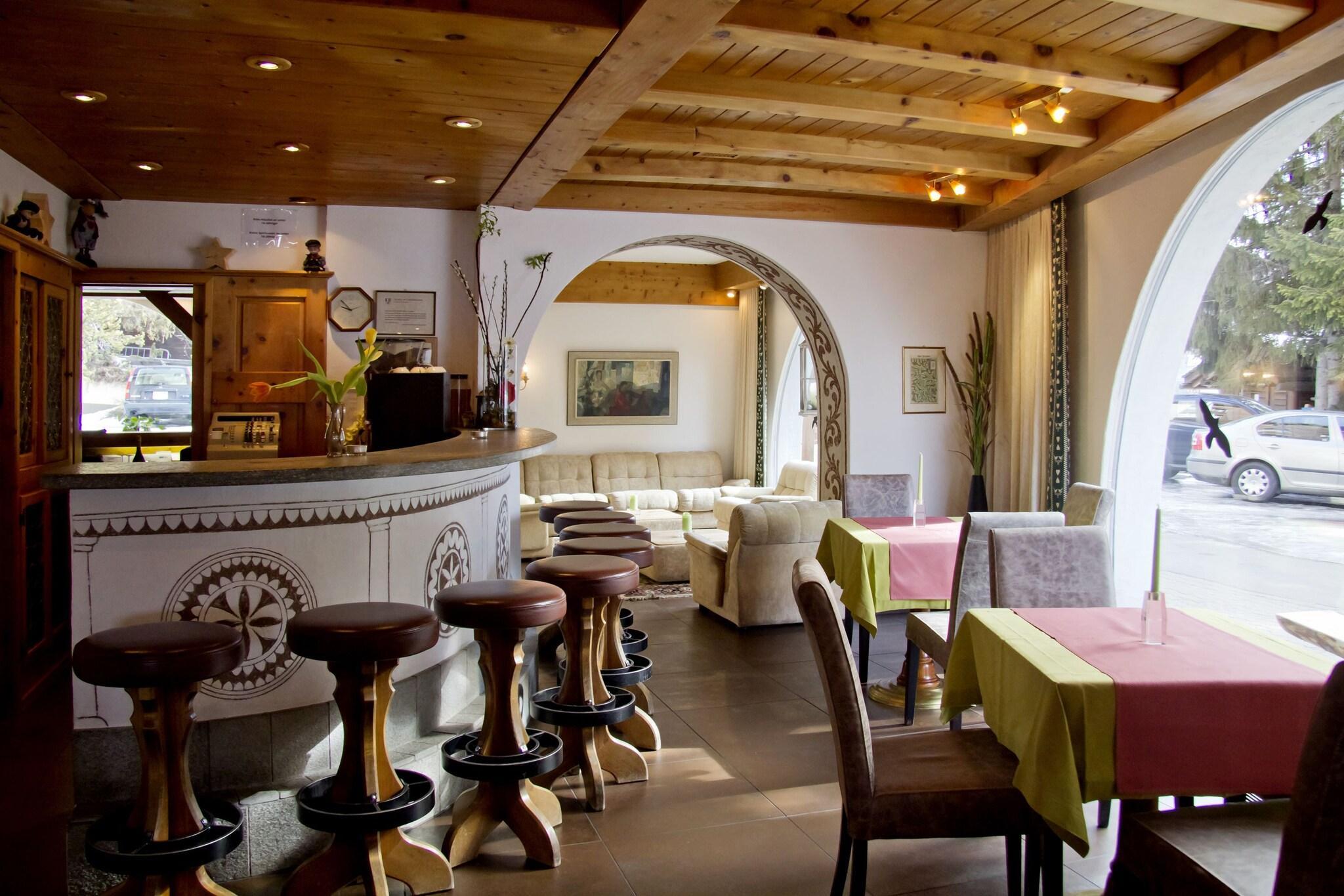 Bar/Salón Hotel Nolda