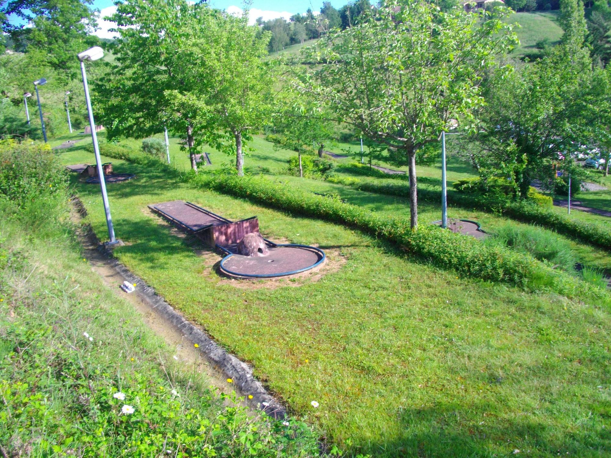 Instalaciones Recreativas La Chataigneraie