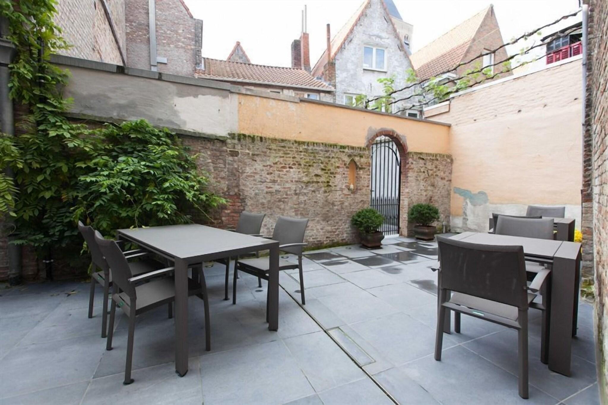 Varios Hotel Boterhuis
