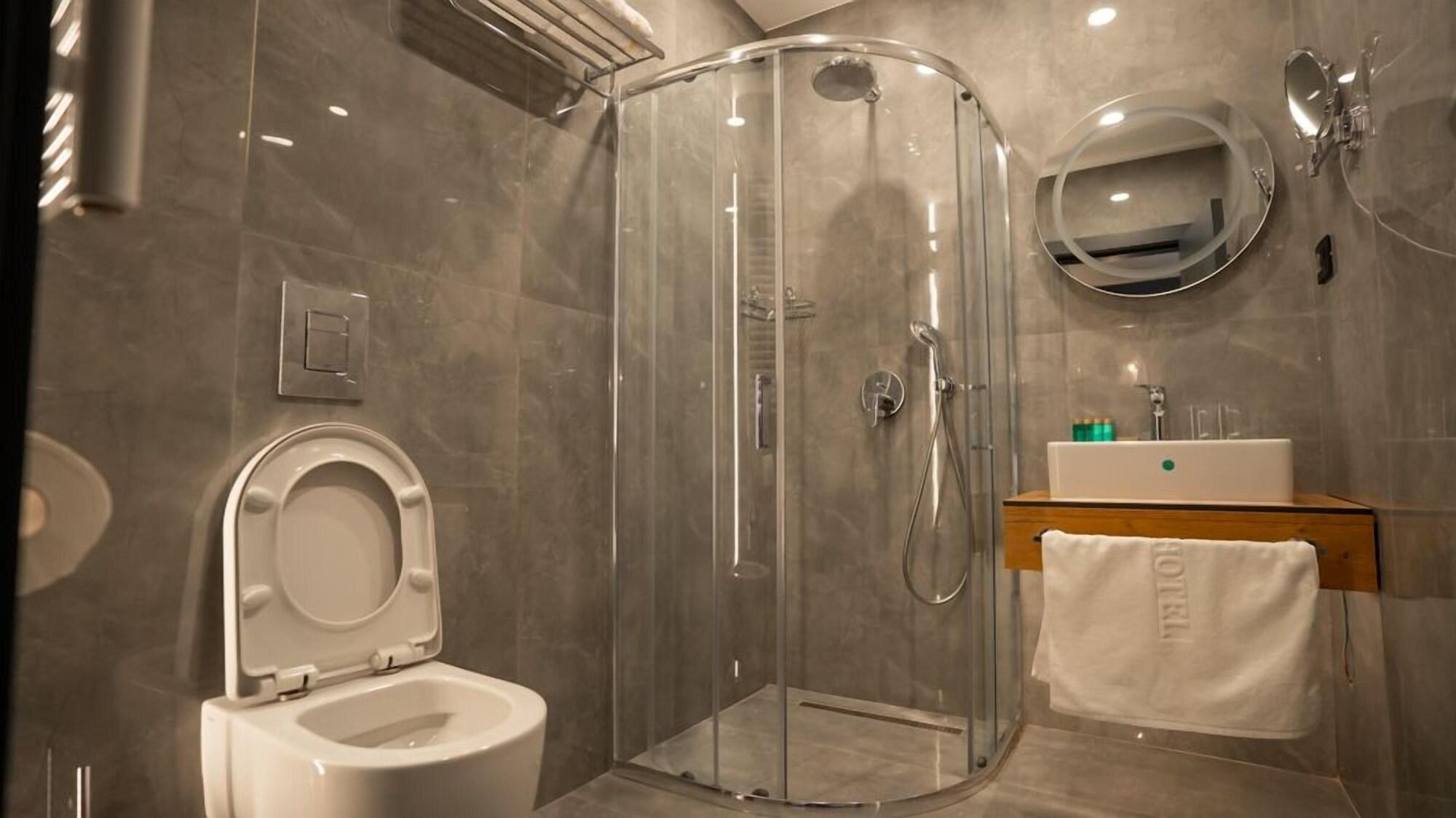 Equipamiento de Habitación KAME HOTEL BELGRADE
