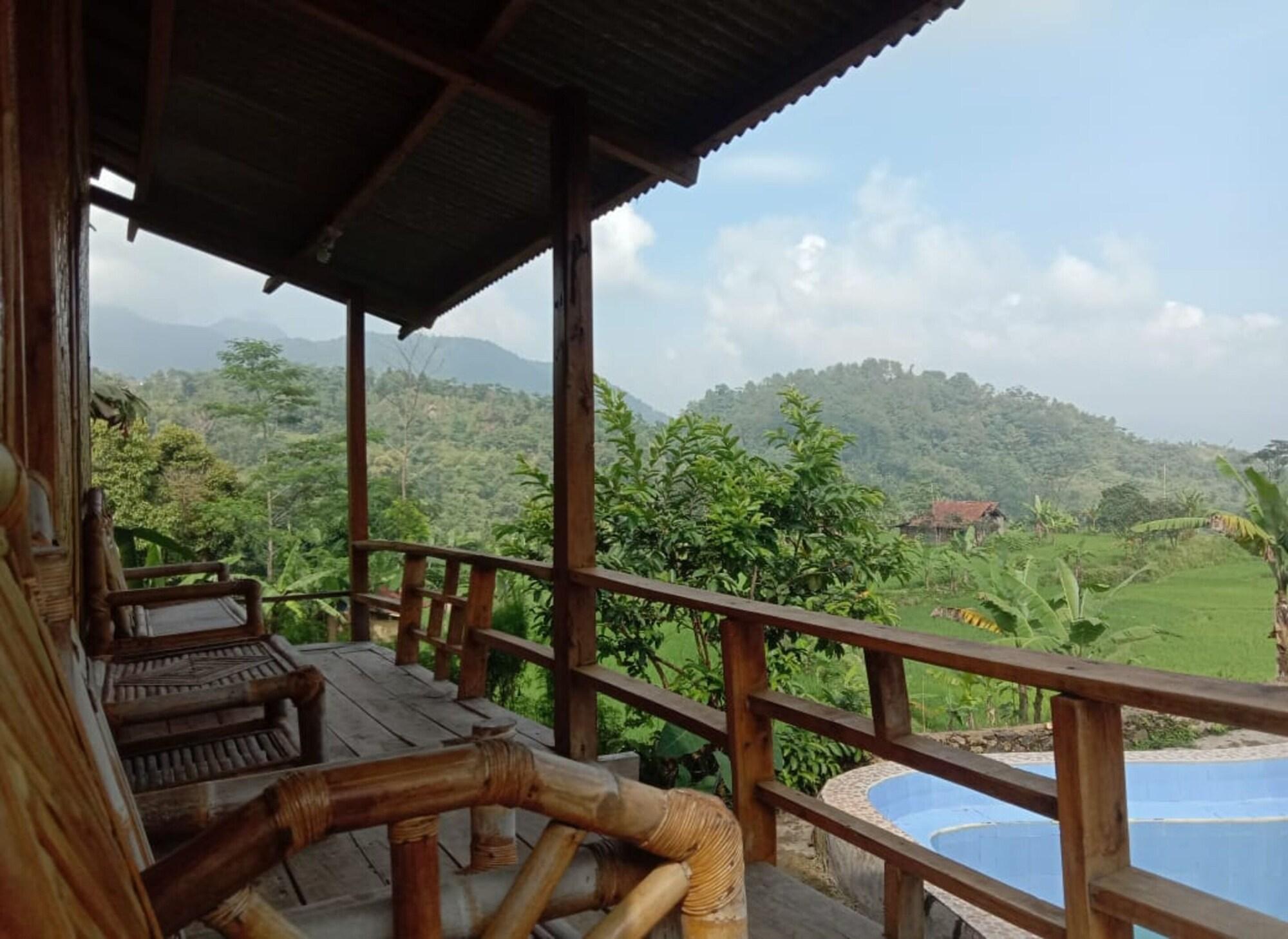 Equipamiento de Habitación De Salak Homestay