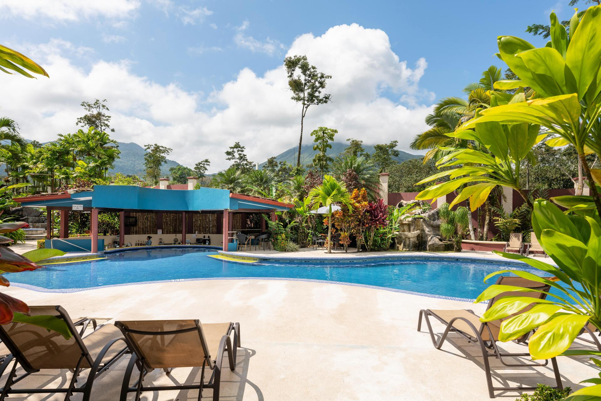 Vista da piscina Hotel Magic Mountain SPA & Conference Center