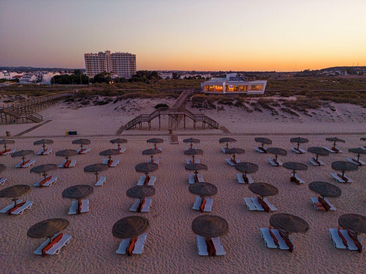 Playa Ozadi Altura Beach Resort