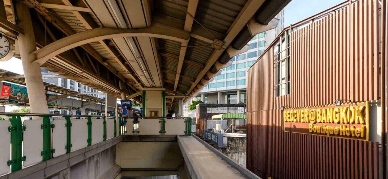 Varios StayAt Bedever Bangkok Hotel