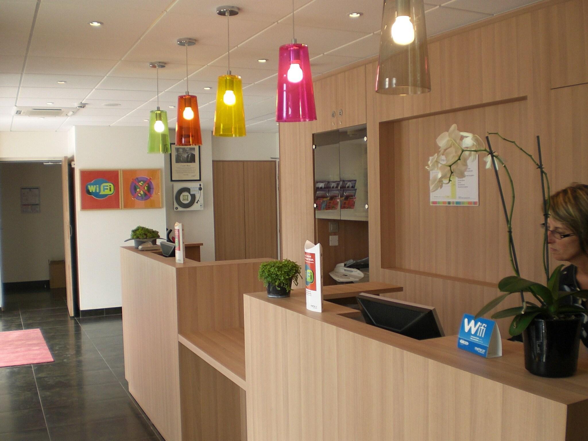 Vista Lobby ibis Styles Rennes Centre Gare Nord
