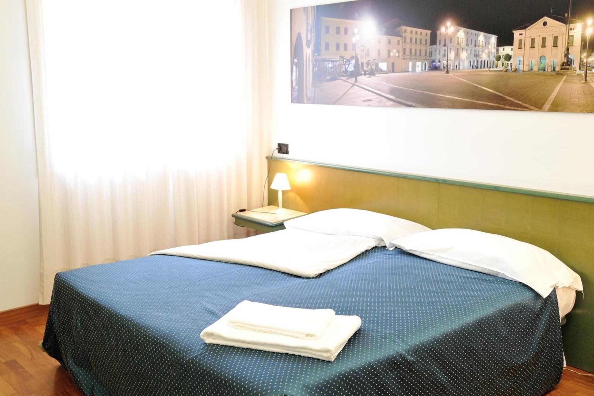 Habitación Hotel Rometta