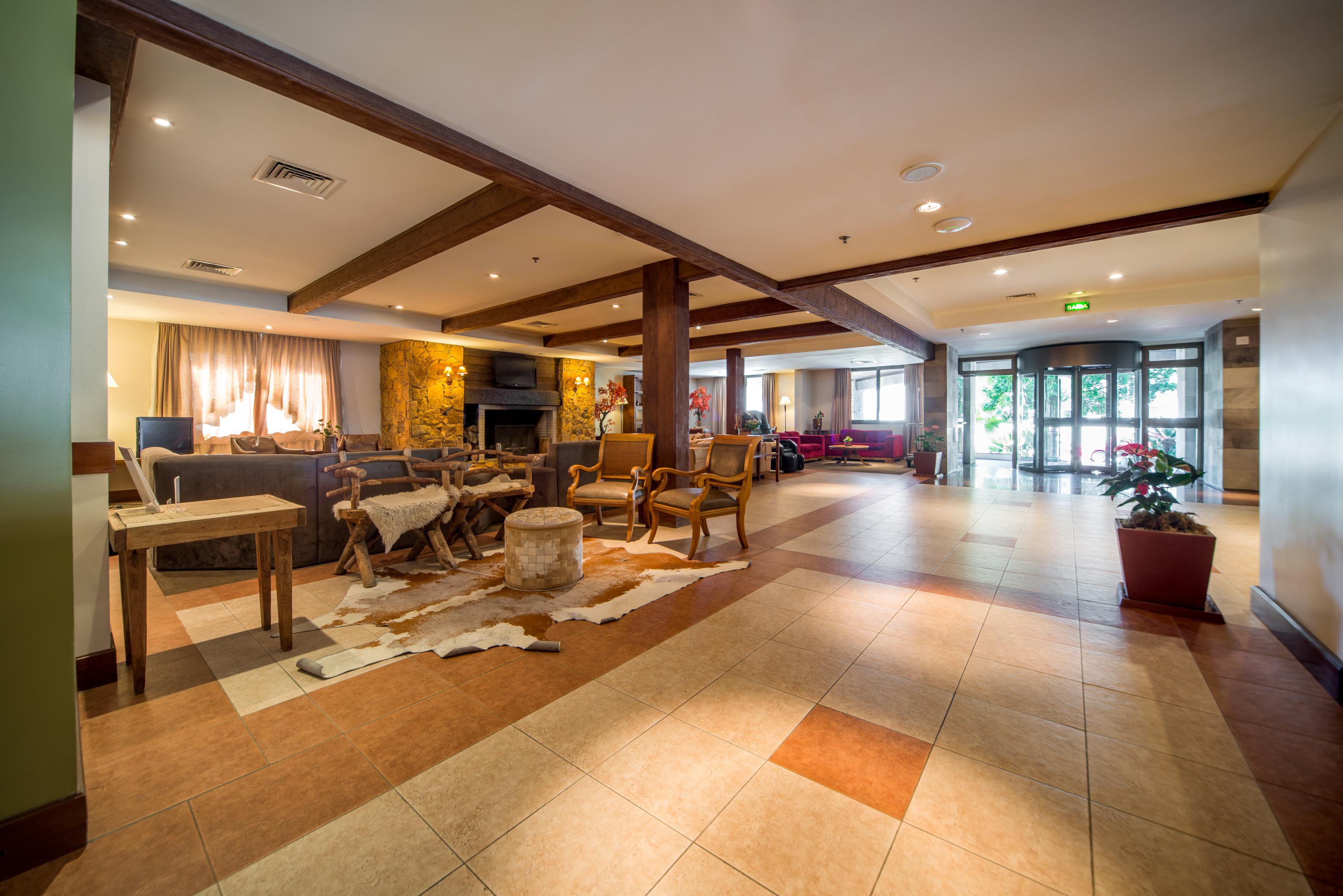 Vista do lobby Sky Borges Hotel Alpenhaus