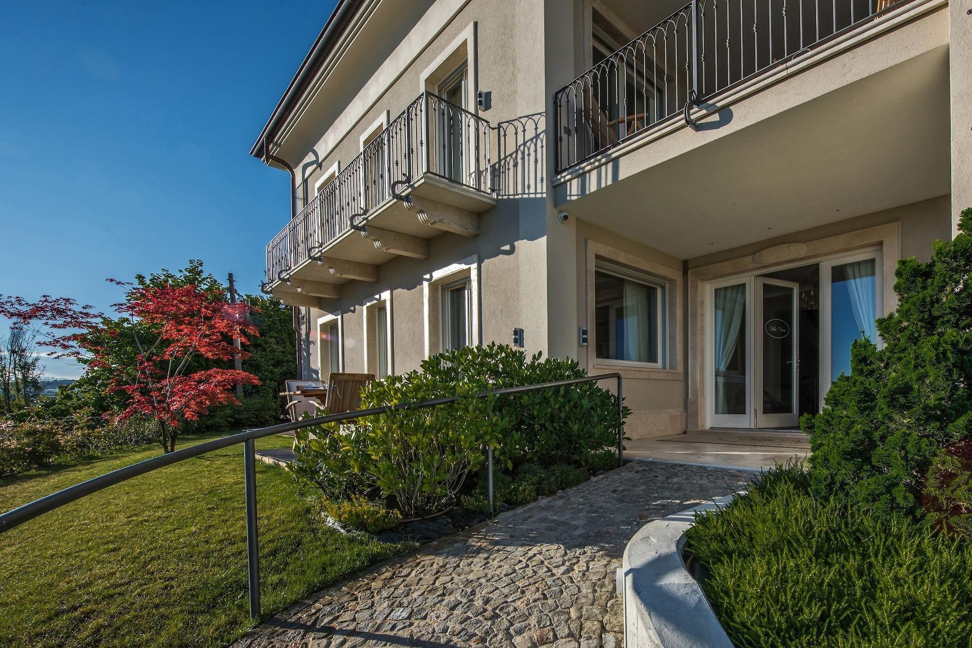 Vista Exterior Villa Vitae