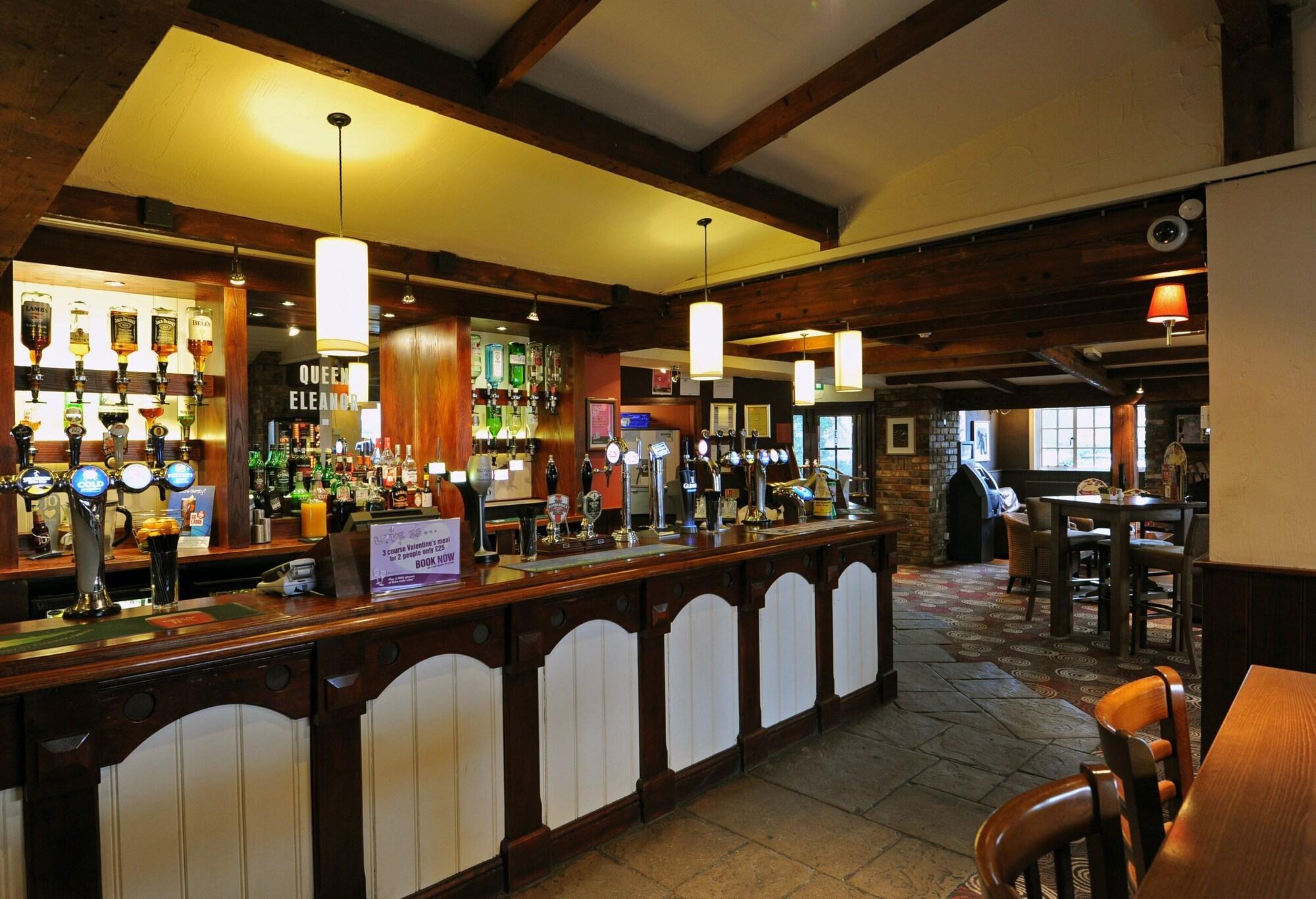 Restaurant Premier Inn Northampton South - Wootton