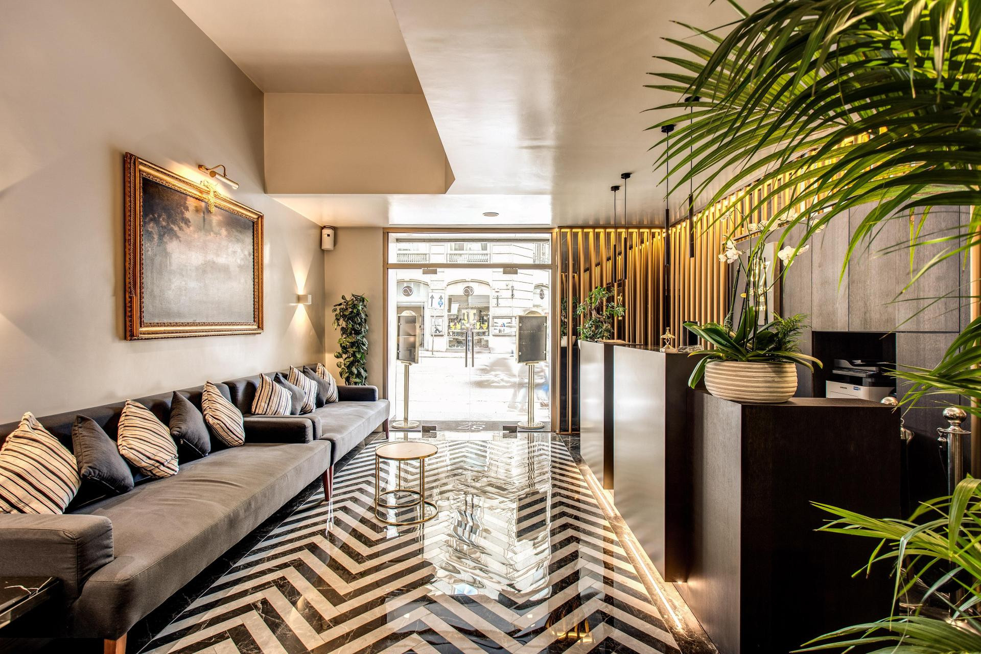 Vista Lobby Hotel 87 Eighty seven