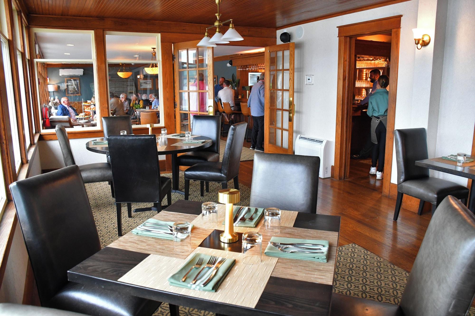 Restaurant Chestnut Inn at Oquaga Lake