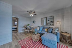 Alquiler Vacacional - Weekender by Avantstay Gorgeous Beach Front Home w/ Ocean View