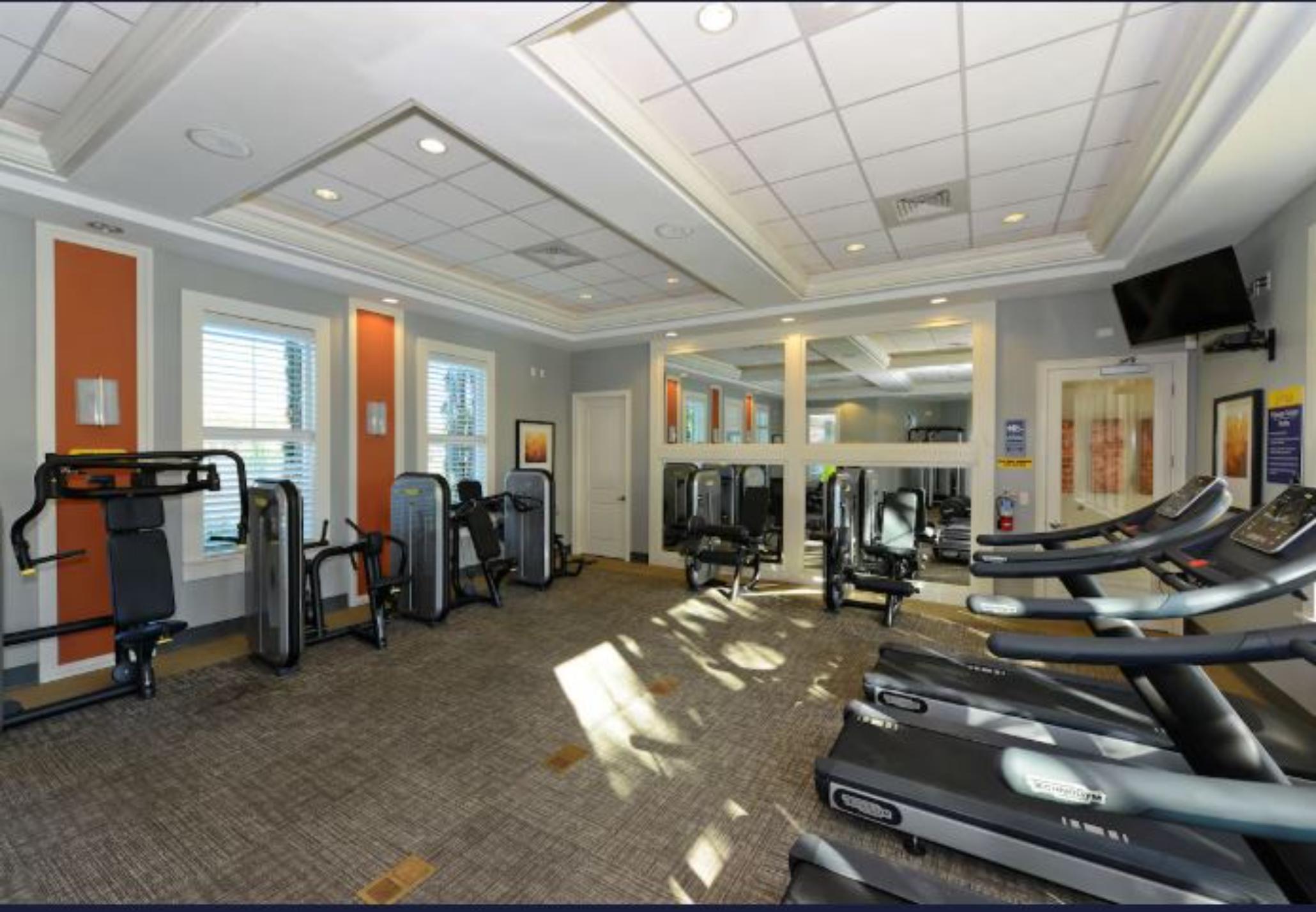 Gimnasio Villatel Village at Solterra Resort